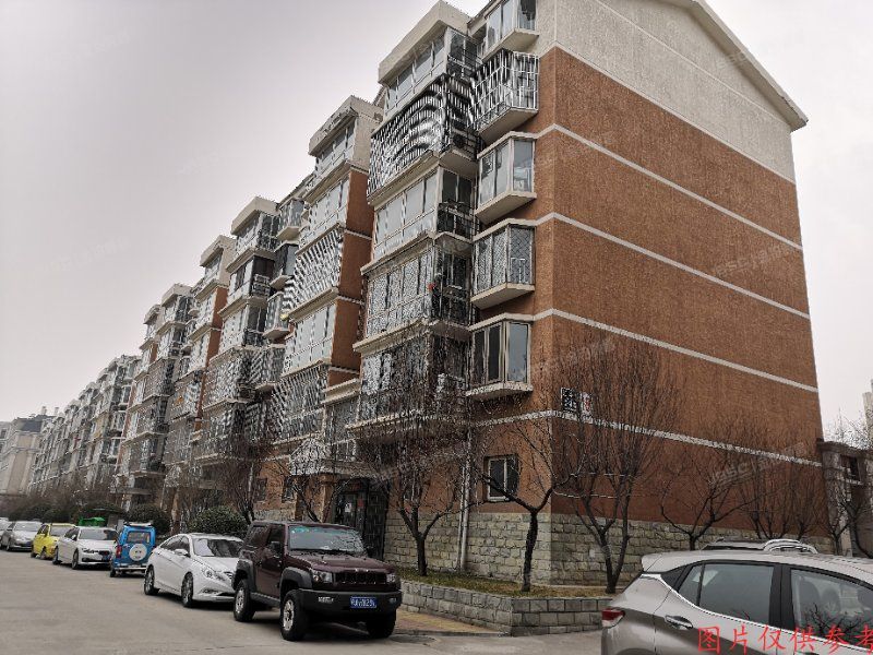 房山区 世界名园15号楼5层2单元502