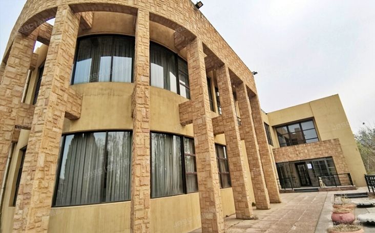 大兴区 半壁店绿茵花园别墅桃园区89号1至2层（绿茵花园）独栋