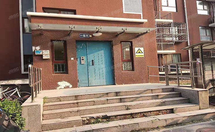 大兴区 三合北巷2号院3号楼18层1单元1805产权的50%（三合北巷2号院）经适房