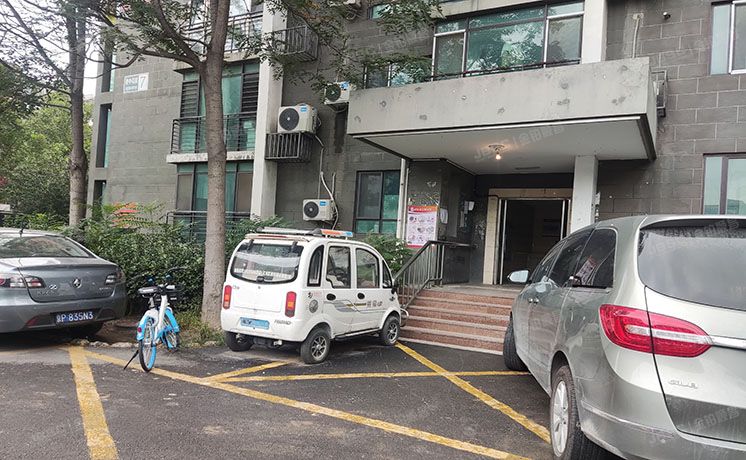 大兴区 泰中花园7号楼13层1304