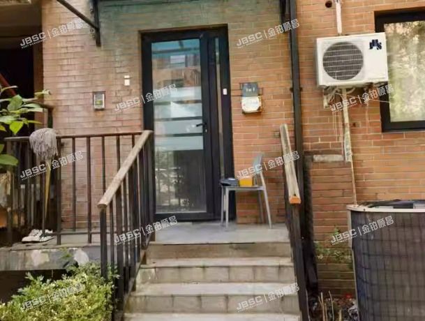 大兴区 天宝园三里517楼3至4层201室（金地格林小镇）复式