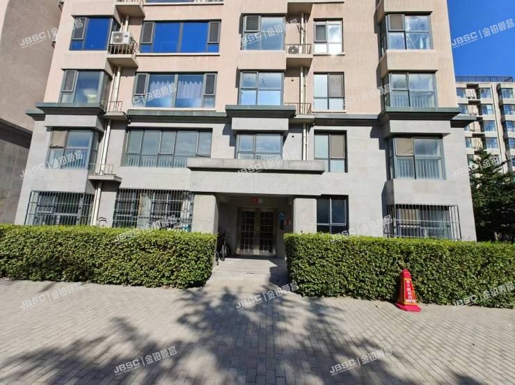 房山区 瑞雪春堂二里13号楼2层1单元201号