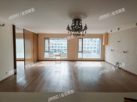 东城区 香河园街1号院北区9号楼3层301（当代MOMA带2车位）