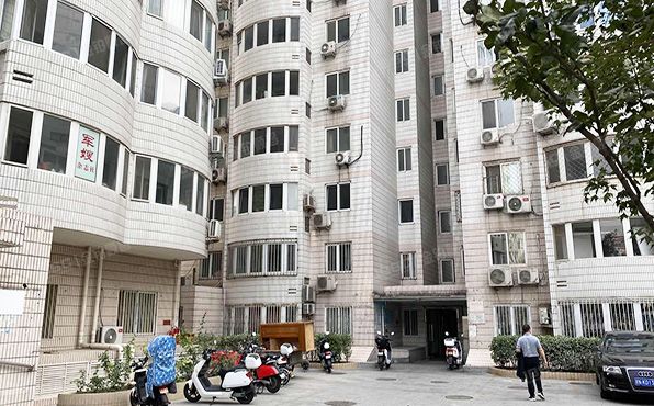 海淀区  羊坊店东路19号2号楼4层403室（海天中心）