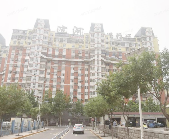 滨河绮霞苑 法拍小区