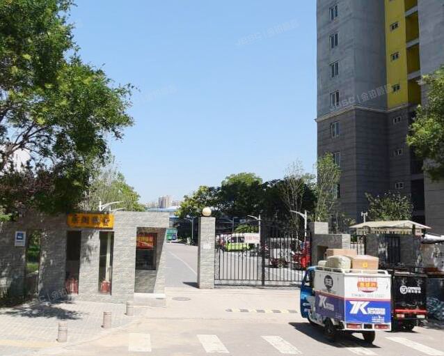 东阁雅舍 法拍小区