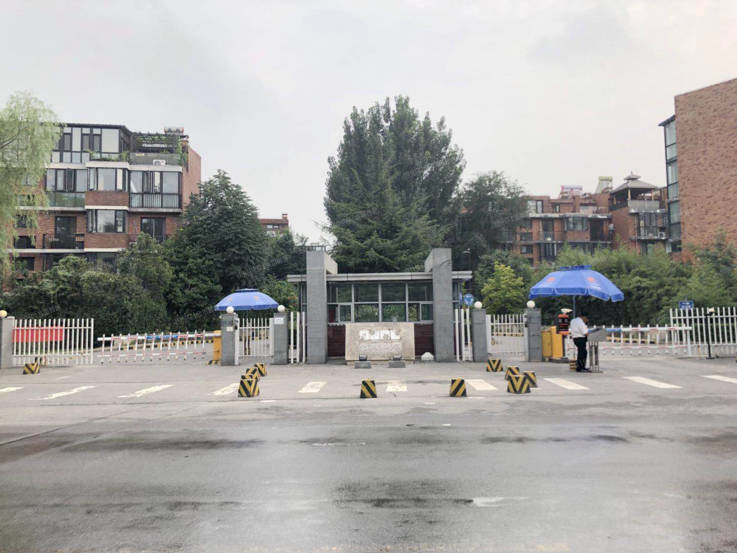 经济技术开发区天宝园三里105号楼4层5单元401金地格林小镇