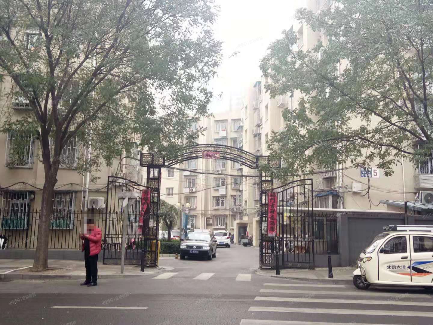 新苑街10号院 法拍小区