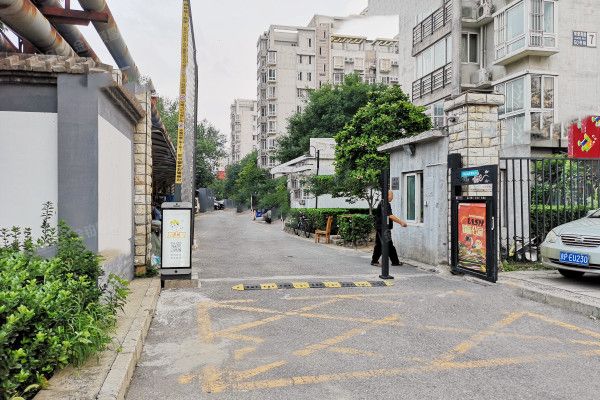 汇鸿家园 法拍小区