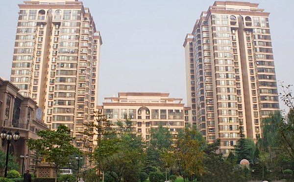 东区国际 法拍小区