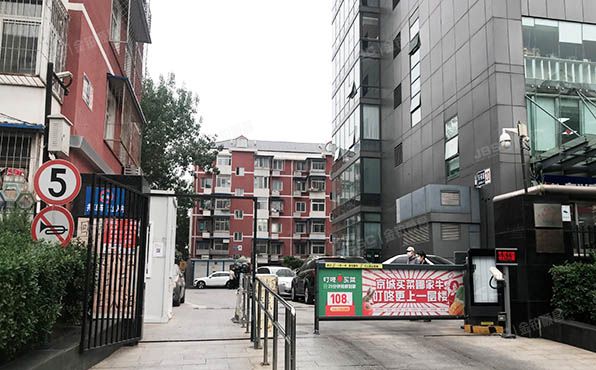 世纪兴源大厦 法拍小区