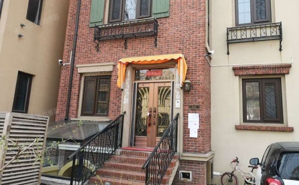 龙湖香醍溪岸 法拍小区