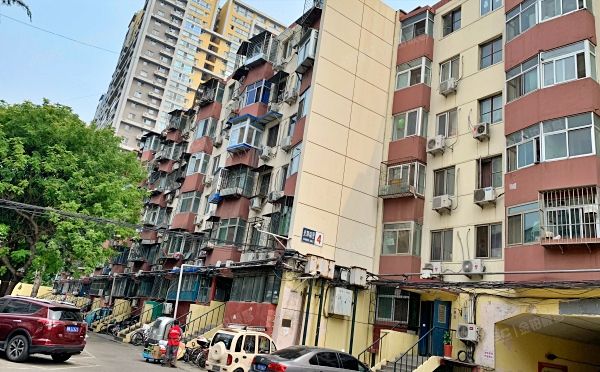 光辉南里 法拍小区