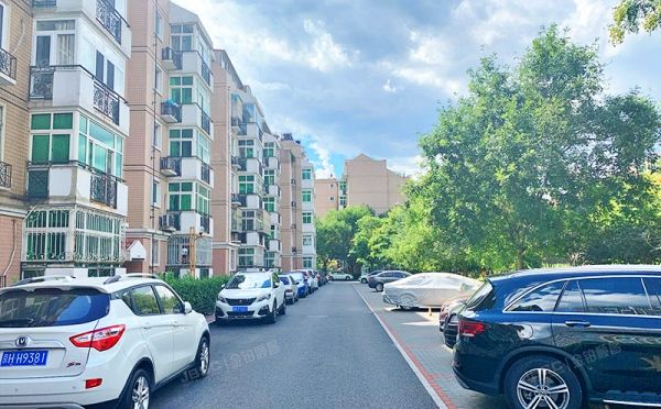 武夷花园紫荆园 法拍小区