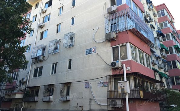 西城区新街口外大街28号院9号楼3层9门301号新外大街28号院