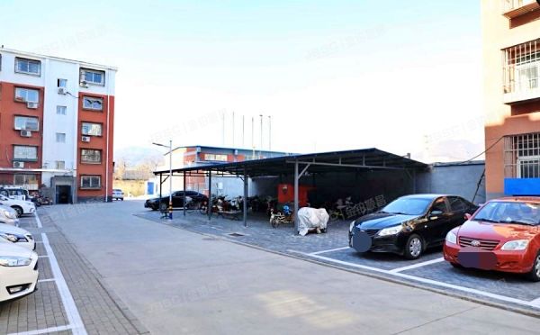 新西广街 法拍小区