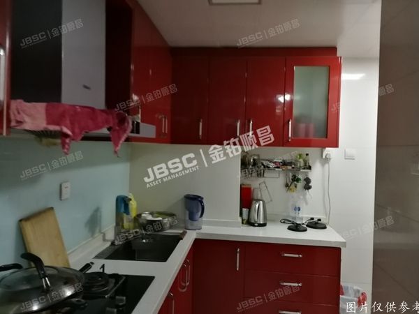 东城区  雅安国际公寓303室