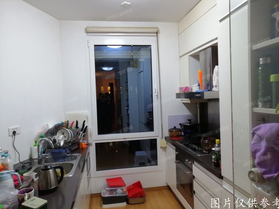 ※东城区  万国城MOMA12号楼2202室