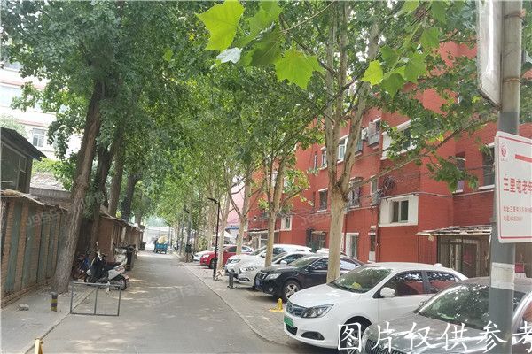 朝阳区   东三里屯中12号楼3单元302室