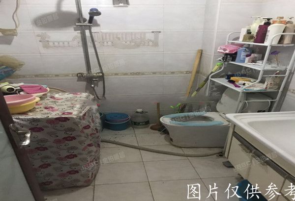 房山区   万宁小区16号楼5单元502室