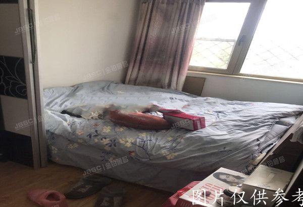 房山区   万宁小区16号楼5单元502室