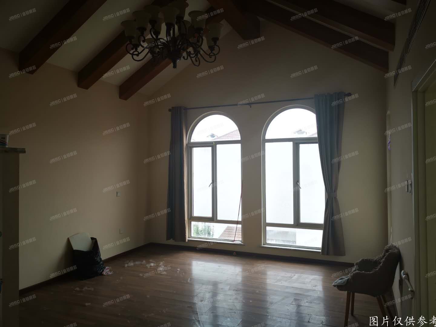 ※昌平区   吉晟别墅13号楼1至3层17号