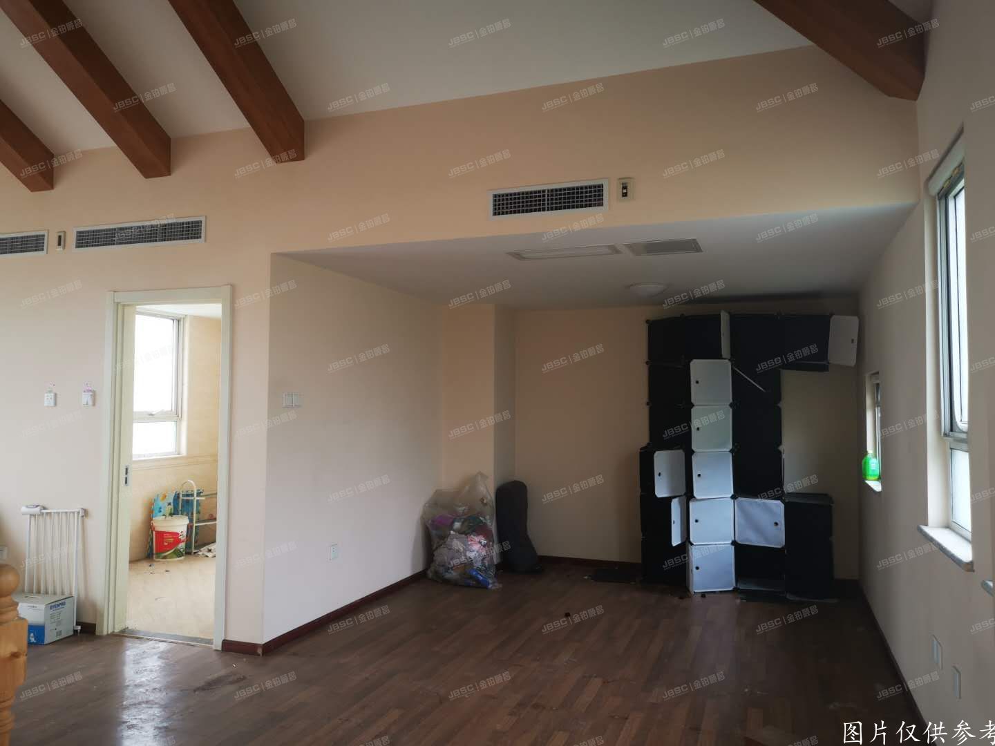 ※昌平区   吉晟别墅13号楼1至3层17号