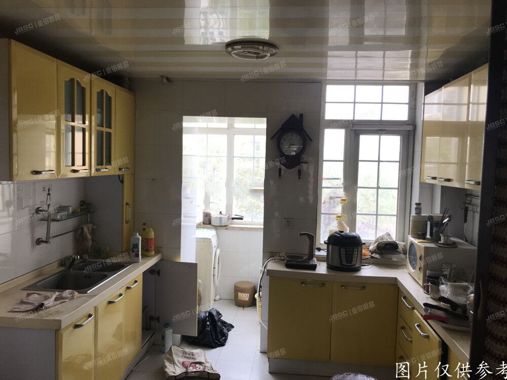 房山区    大宁山庄三区13号楼3单元402室