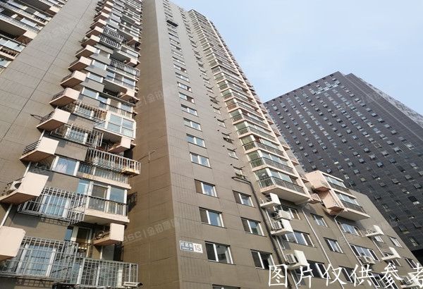 西城区   远见名苑15号楼2105室