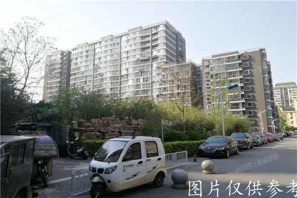 西城区   远见名苑15号楼2105室