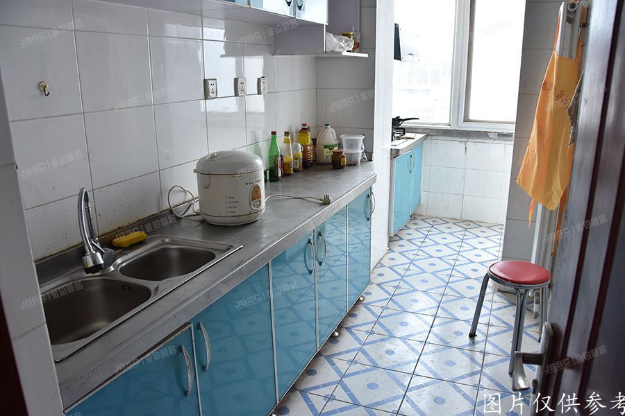 怀柔区 潘家园小区12号楼1单元601室