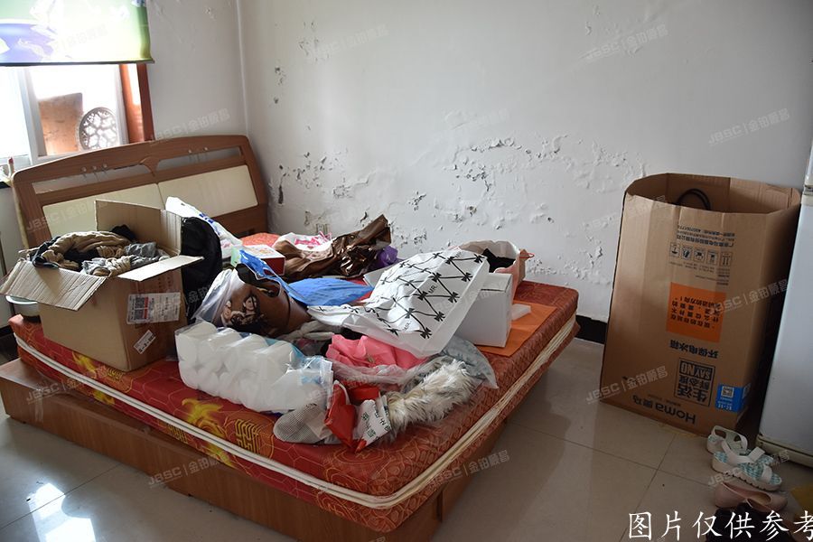 怀柔区 潘家园小区12号楼1单元601室