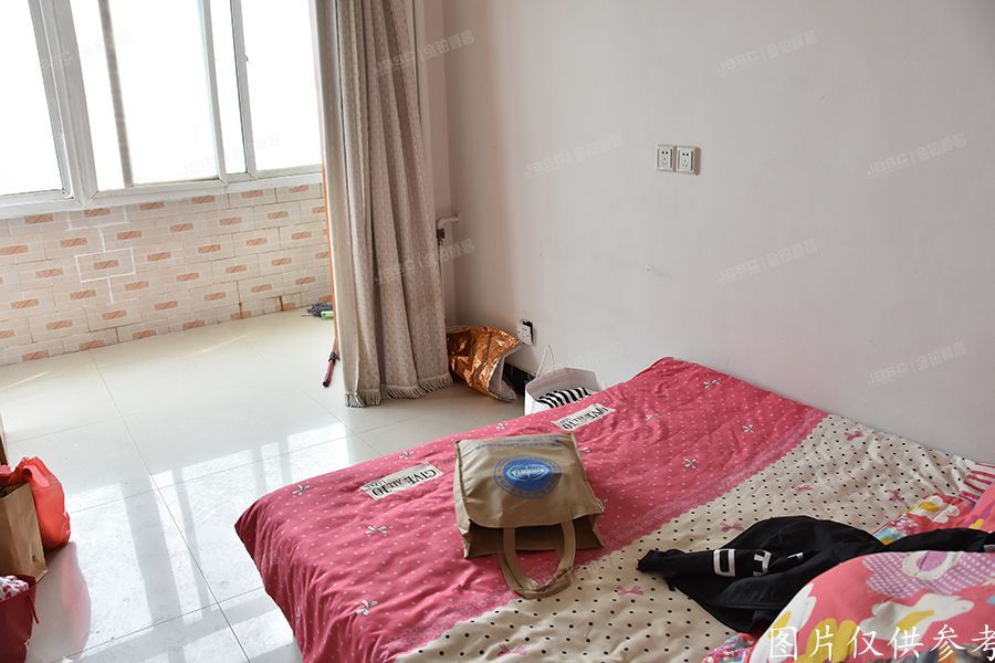 怀柔区 潘家园小区12号楼1单元601室