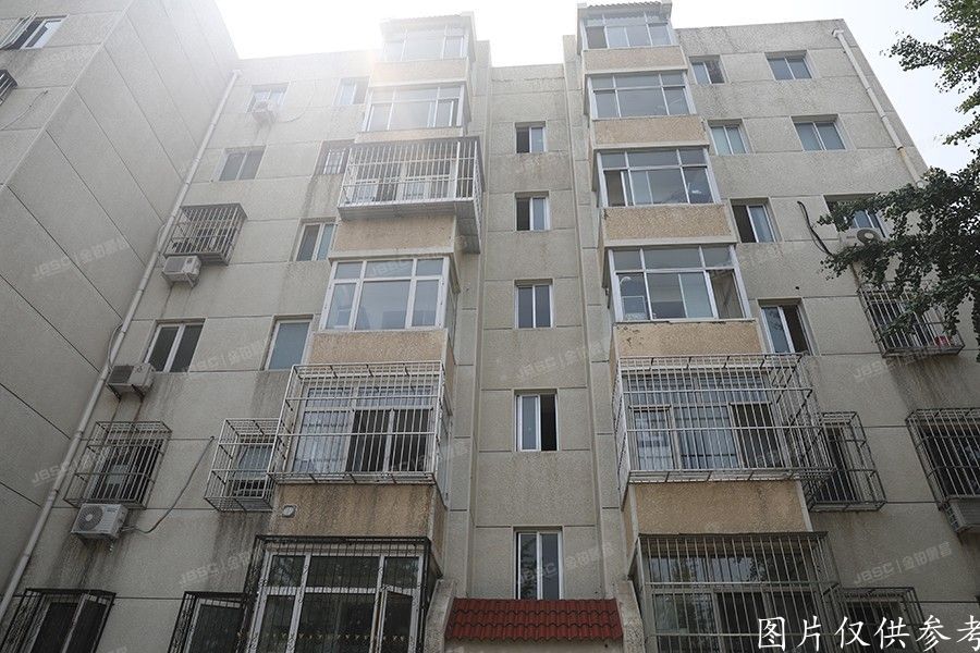 怀柔区 梅苑花园4号楼3单元601室