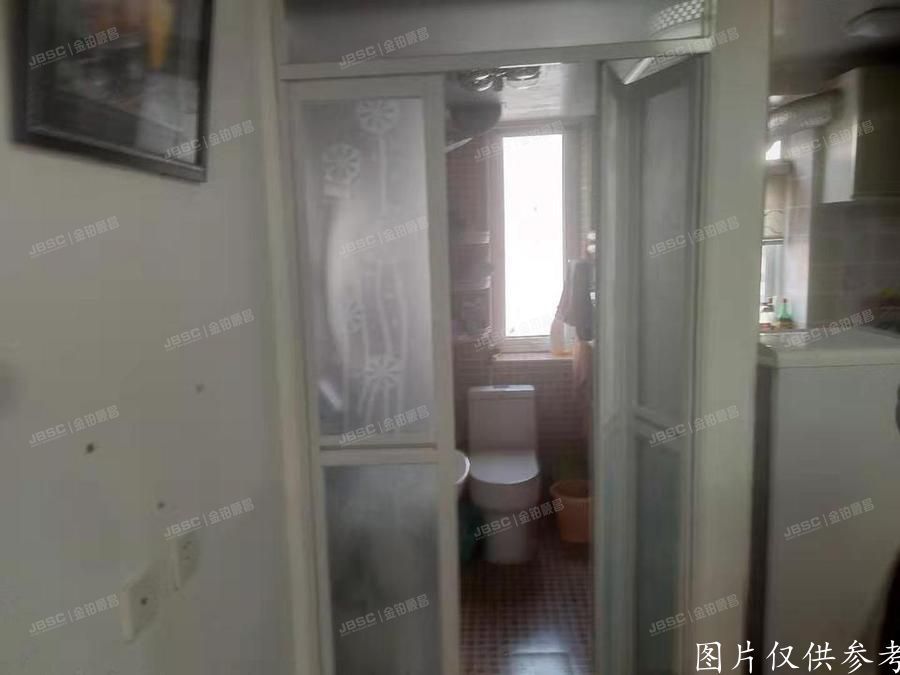 昌平区  东关南里小区38号楼5单元4号