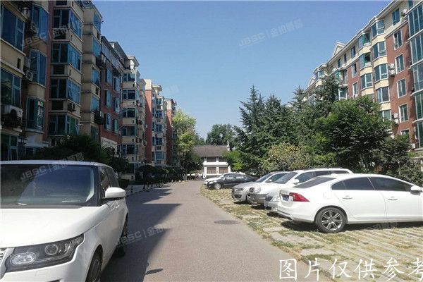 大兴区 宣颐家园C8号楼4层4单元402室