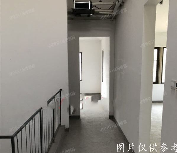 ※顺义区 龙湖滟澜山51-4联排别墅