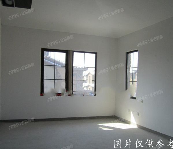 ※顺义区 龙湖滟澜山51-4联排别墅