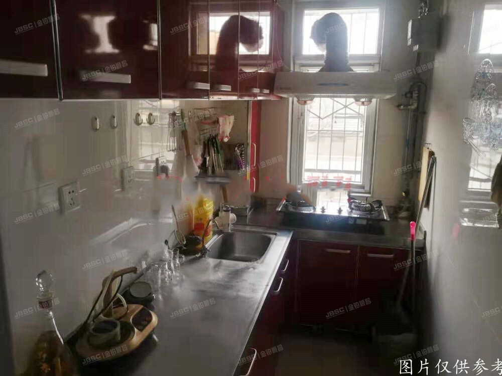 房山区  车站东街十九号院3号楼1单元203室