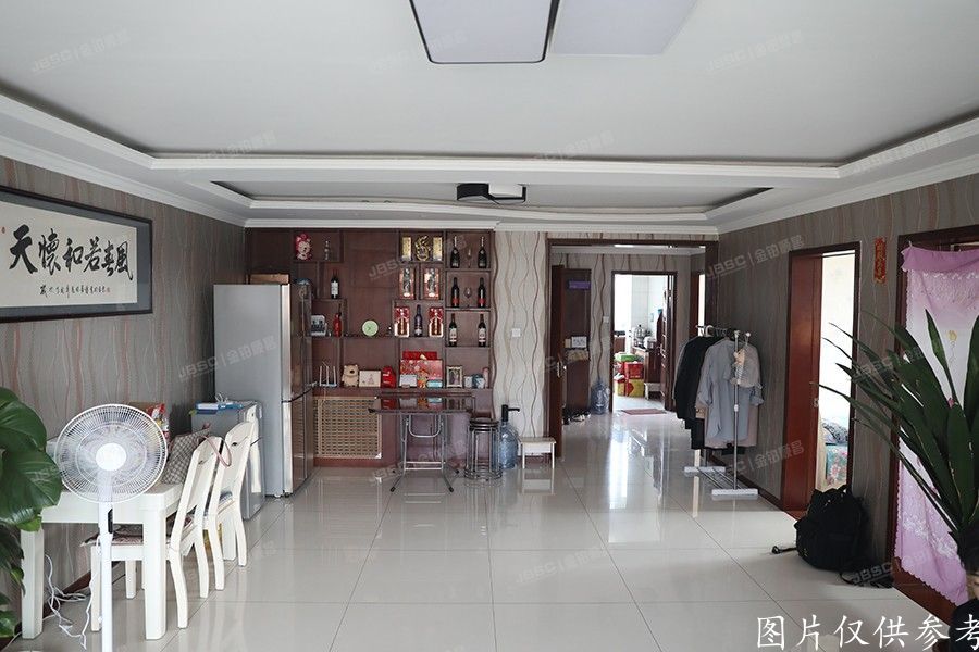 怀柔区   融城园南区9号楼1单元501室