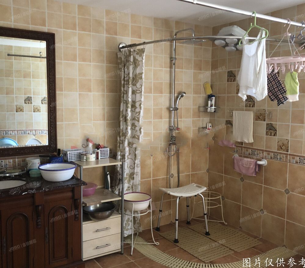 昌平区  碧水庄园三期48-8号1-2层