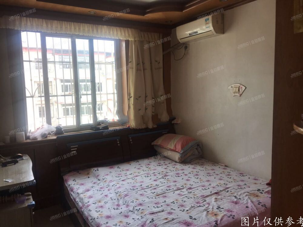 密云区  花园小区53号楼3单元501号