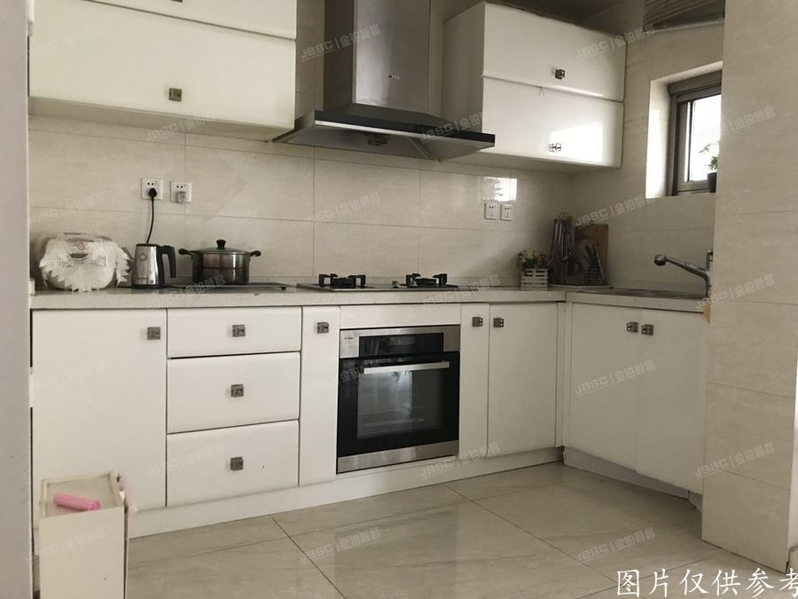 丰台区 未来假日花园28号楼-1至3层10号