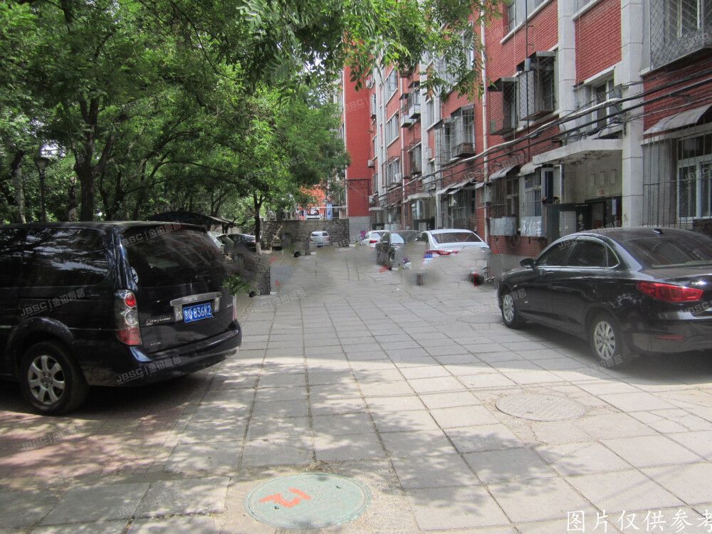 房山区 迎风一里14号楼1单元301