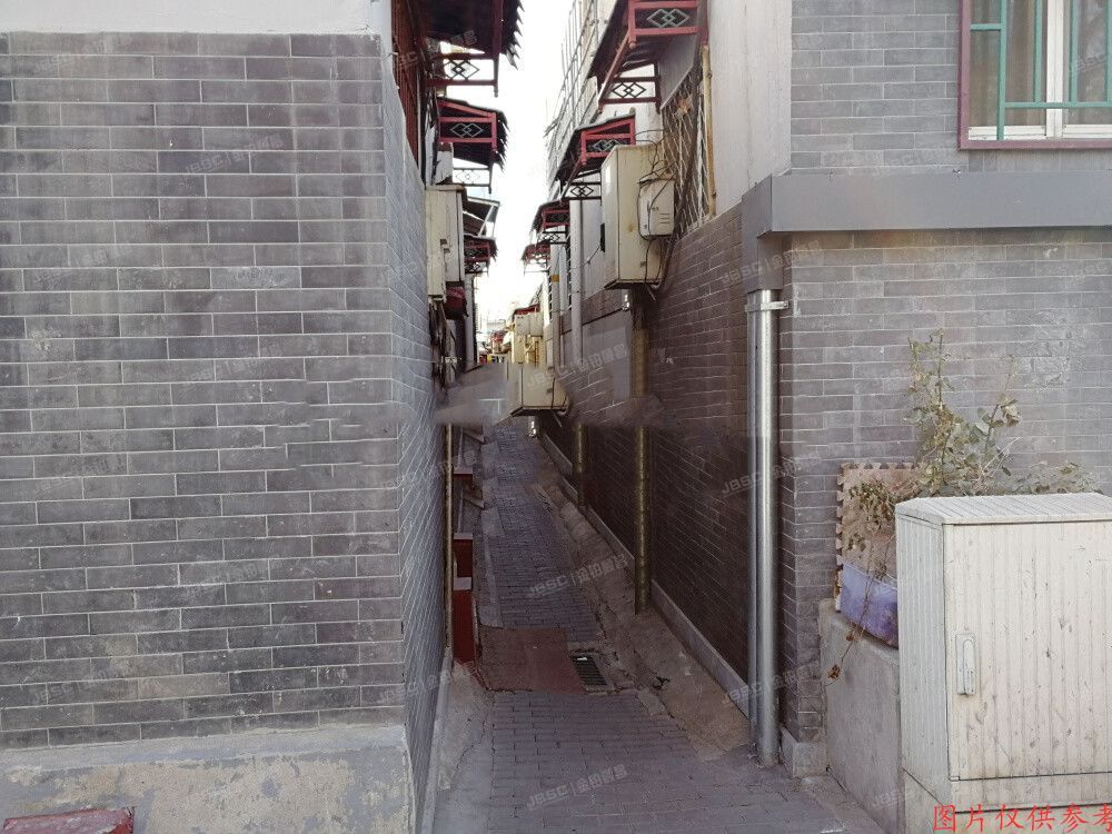 西城区  东北园38号9幢1层