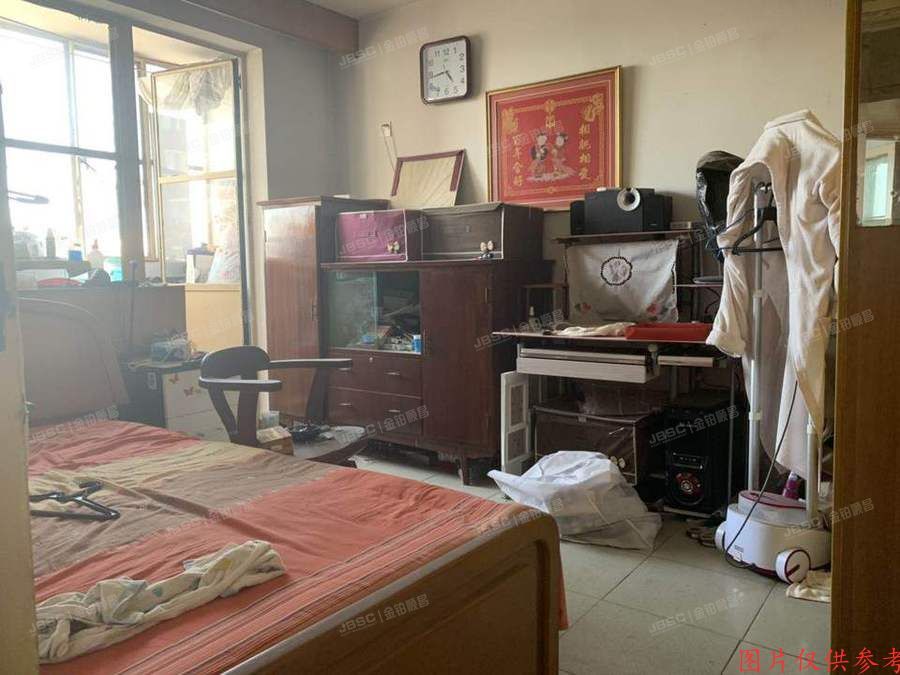 丰台区   苗圃东里10号楼6层611室（房改房）