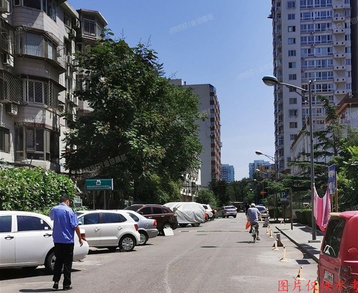 东城区 富莱茵花园13号楼710号