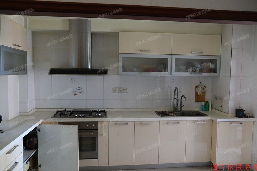 朝阳区 北京香颂1期228号楼6层1单元701号