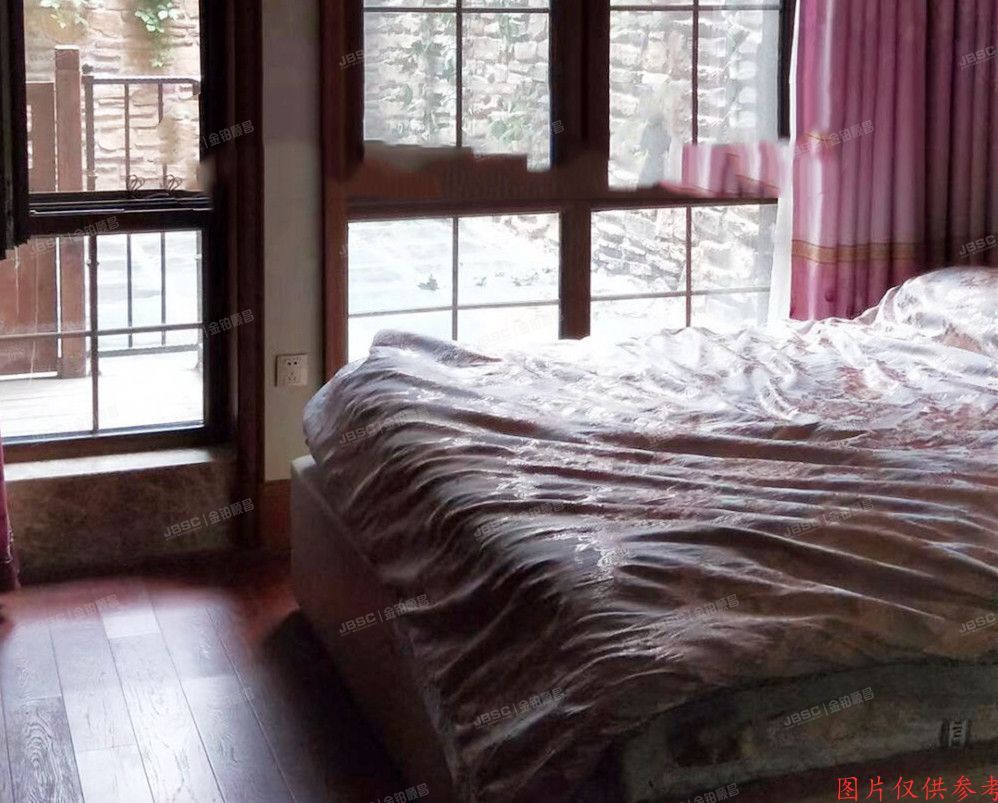 门头沟区  华润置地润西山35号楼-1至2层101号  别墅