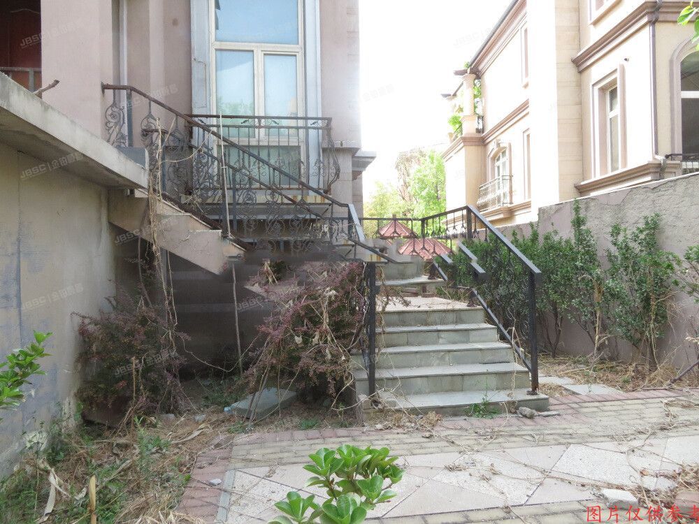 顺义区 阿凯笛亚庄园39号楼1至3层3902号